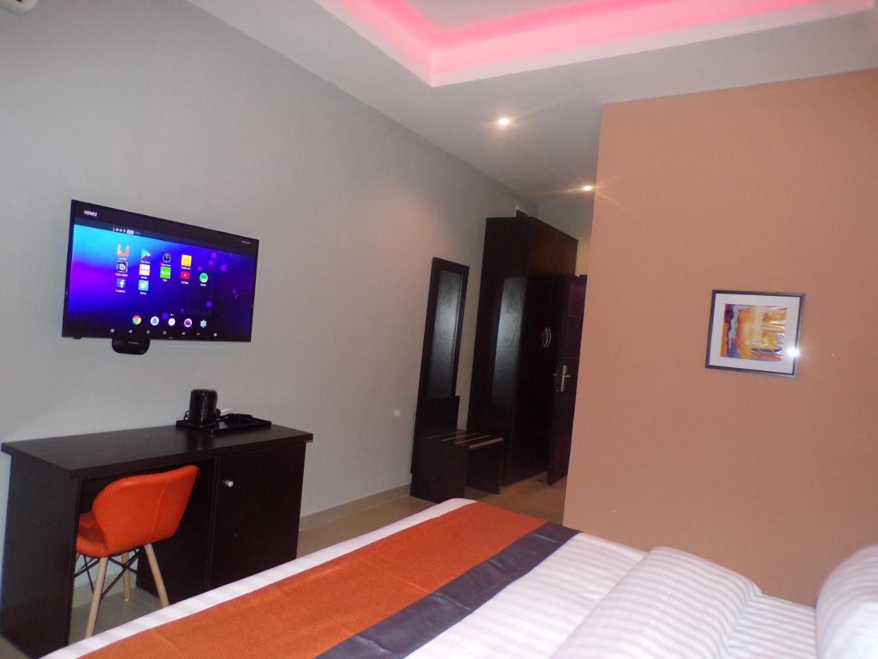 The Mayhill Lekki Kültér fotó