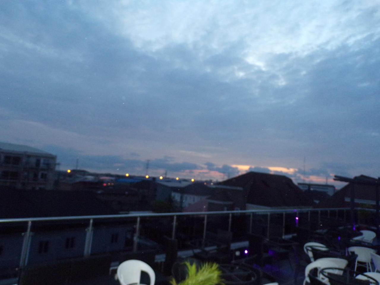 The Mayhill Lekki Kültér fotó