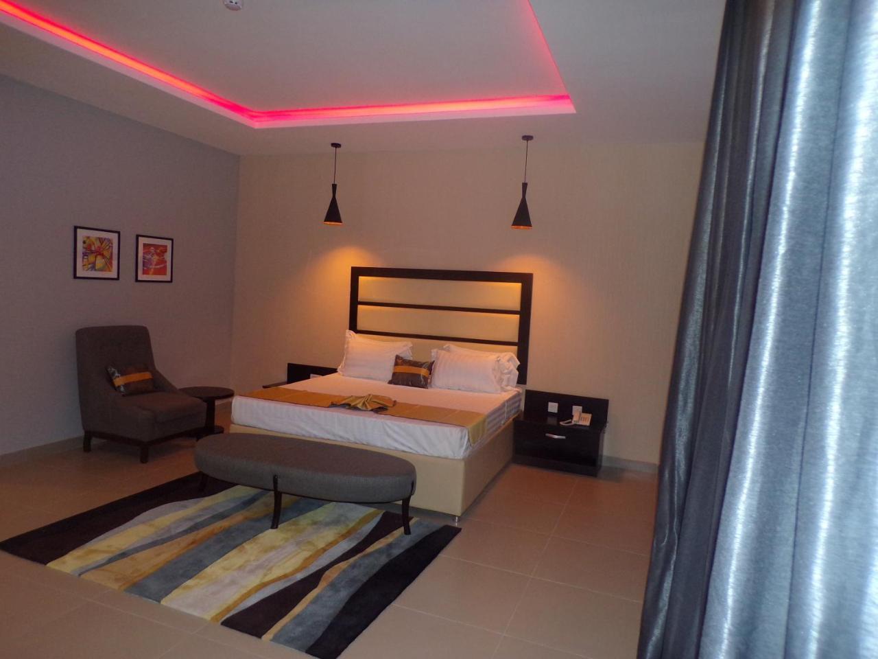 The Mayhill Lekki Kültér fotó