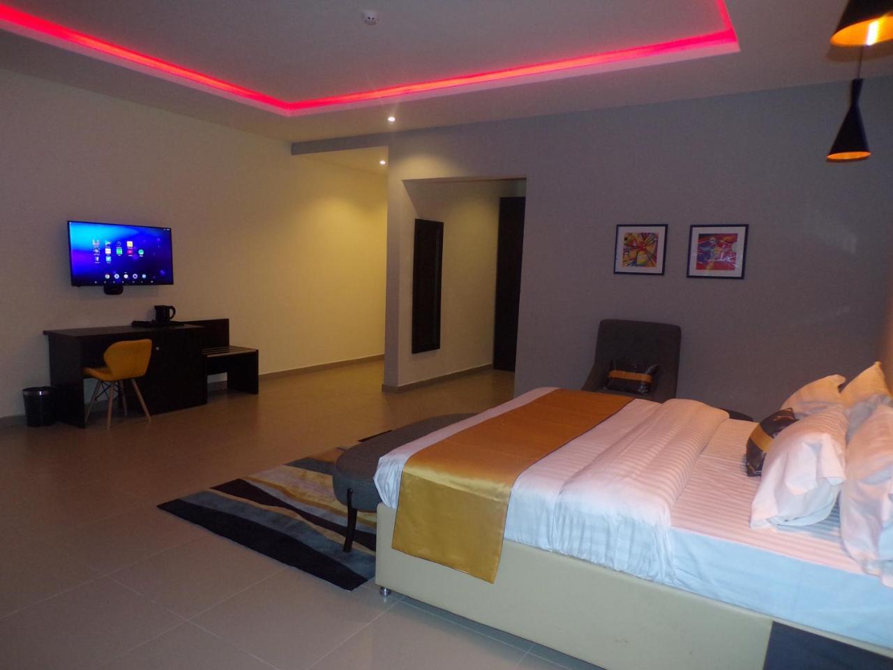 The Mayhill Lekki Kültér fotó