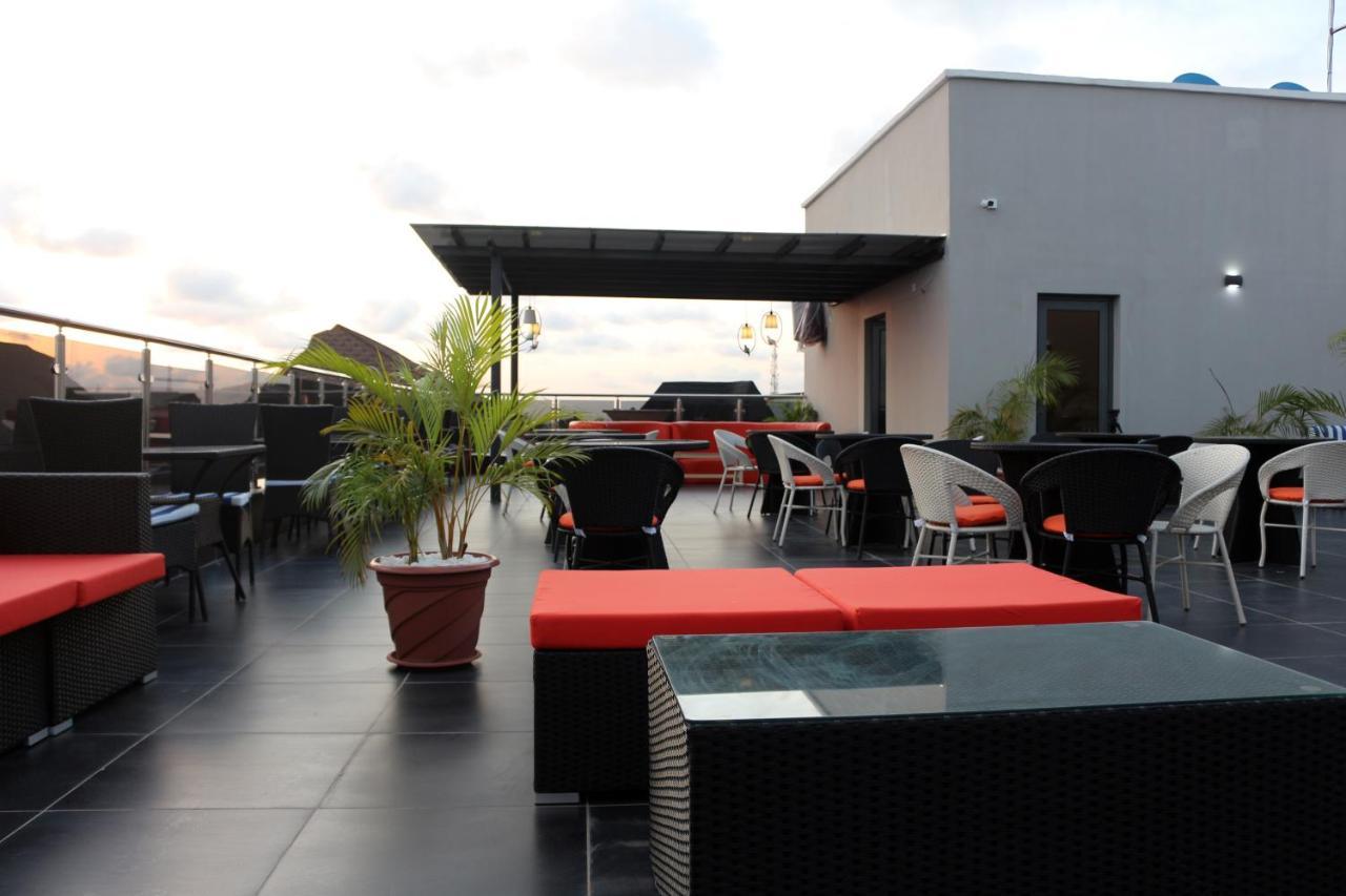 The Mayhill Lekki Kültér fotó