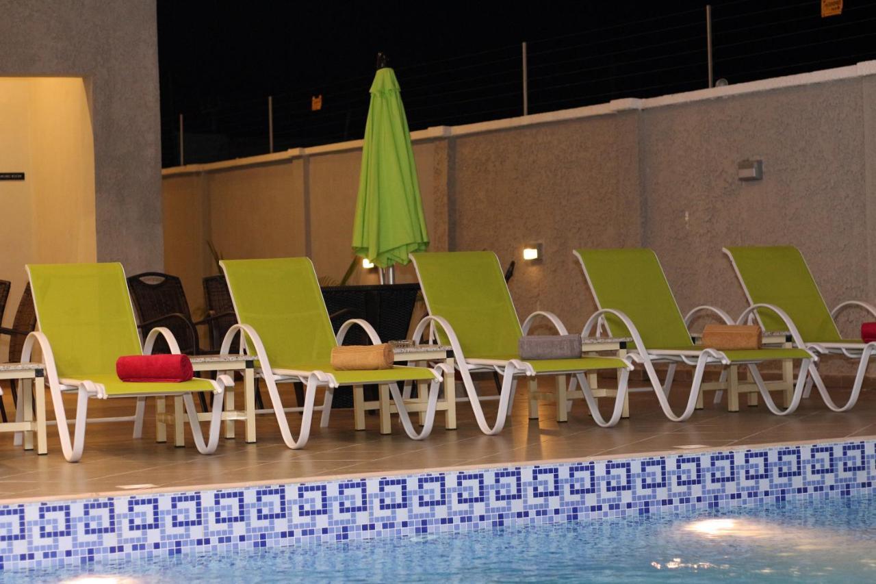 The Mayhill Lekki Kültér fotó